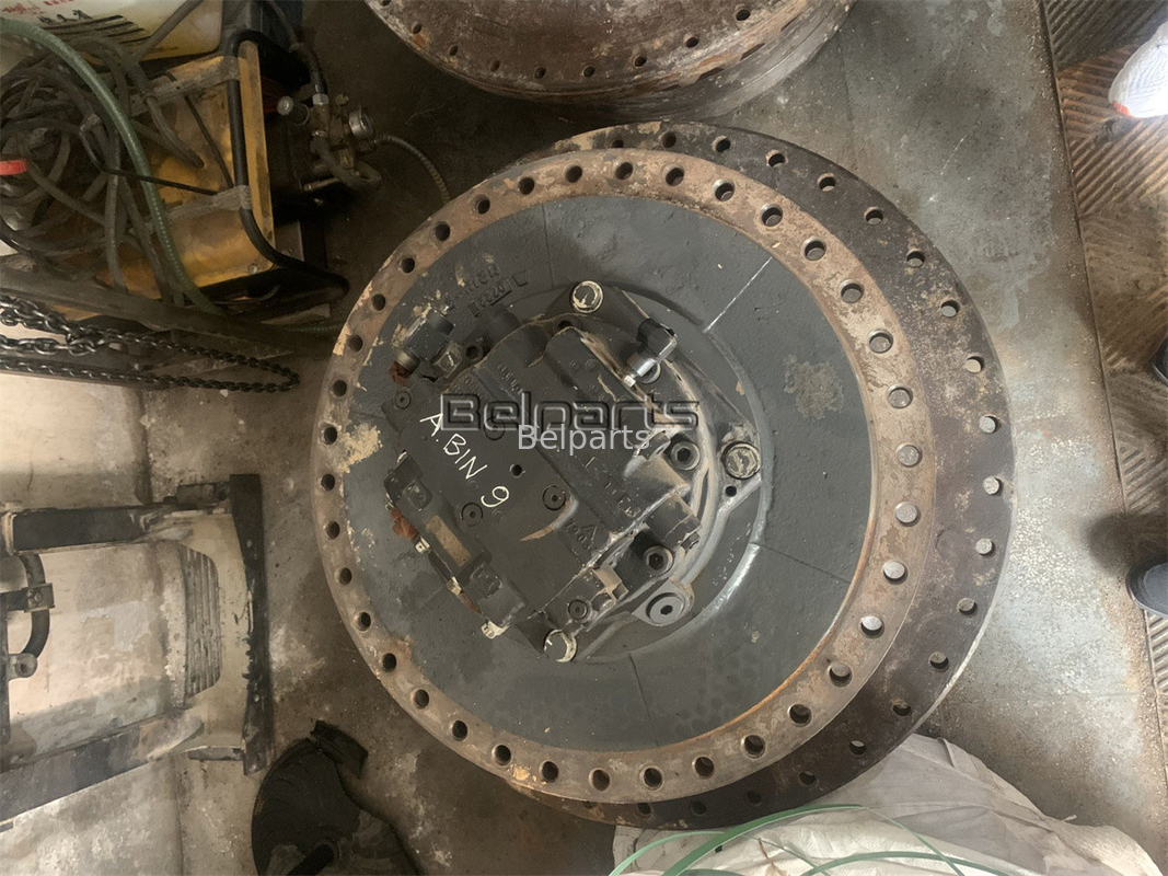 Excavadora Komatsu PC1250-7 PC1250-8 Motor de viagem Assy 21N-60-34100 21N-27-00130 Final Drive Assy Fit