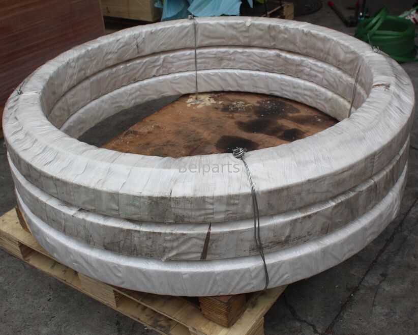 R260-7 R260LC-7 Rolamento de rolamento para Hyundai Excavator Parts 81EN-00051 Swing Circle Slew Ring Aftermarket