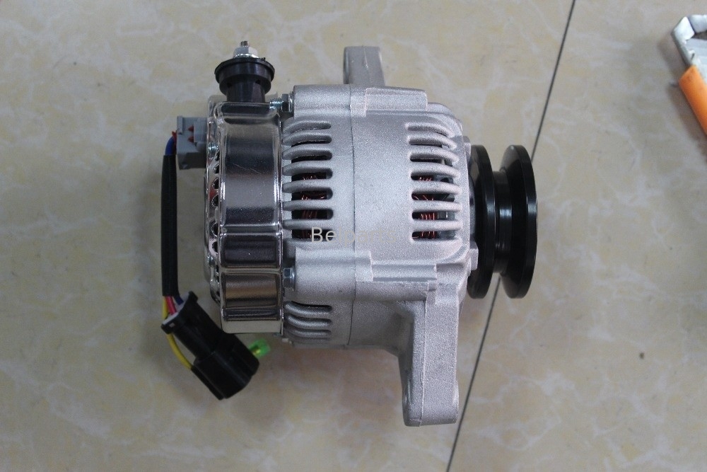 Gerador R60-7 R55-7 do alternador 4TNV94 de Spare Parts Engine 119626-77210 da máquina escavadora