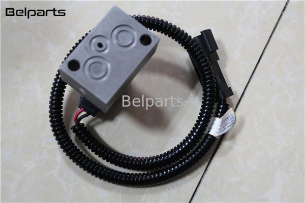 Válvula de solenoide de Valve 702-21-57400 do piloto do controle da bomba de Spare Part Hydraulic da máquina escavadora de Belparts para PC200-8 PC220-8 PC300-8